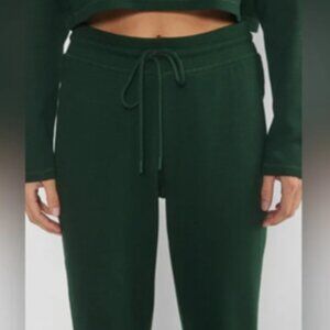 Aritzia Sunday Best waffle jogger hunter green 2XS